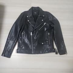 【ZARA】ザラ ダブルライダースジャケット フェイクレザー ブラックのサムネイル