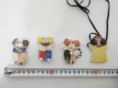 ハンドメイド　カラフルなピエロのブローチ3個とペンダントセットのサムネイル