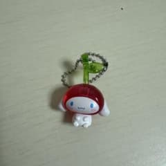 サンリオキャラクター シナモン さくらんぼチェーンガチャガチャカプセルトイのサムネイル