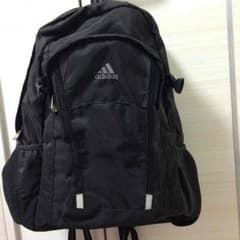 アディダス リュックのサムネイル