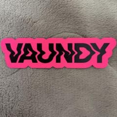 Vaundy ピンクロゴステッカーのサムネイル