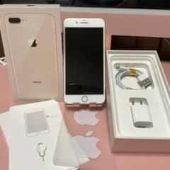 《Apple》美品❤️ iPhone8Plus Gold 新品バッテリーのサムネイル