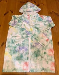 レディースラッシュガードのサムネイル