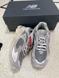 ML725AA ニューバランス