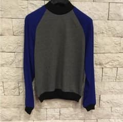 ZARAトップスのサムネイル