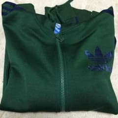 ★さん専用 ！！  adidas パーカーのサムネイル