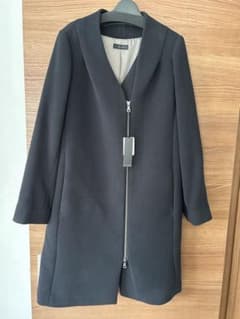新品未使用 タグ付き LASUD YAMADAYA ノーカラー ジップ 9号 黒のサムネイル