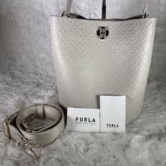 新品　FURLA ダナエ エンボス　２WAY バケット ホワイト フルラ 新品 FURLA ダナエ エンボス 2WAY バケット ホワイト フルラ - メルカリ