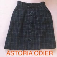 チェック柄スカート　ASTORIA ODIERのサムネイル