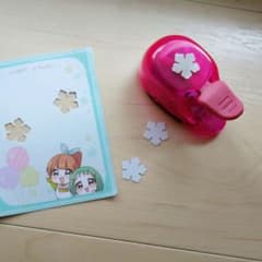 EK Success クラフトパンチ 花型 ピンクのサムネイル
