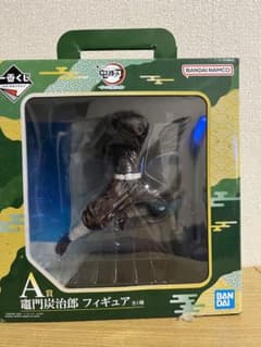 鬼滅の刃竈門炭治郎フィギュアのサムネイル