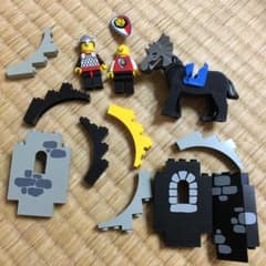 レゴ　LEGO ミニフィグ　城　壁　黒  兵士　キャッスル　オールドレゴのサムネイル