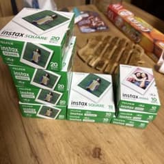 instax QUARE 20枚入×4, 10枚入×2, mini 10枚入x4のサムネイル