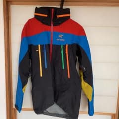 ARC'TERYX  BEAMS 35th別注　Theta SVのサムネイル