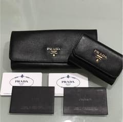 PRADA 財布&キーケース(正規品)のサムネイル