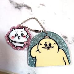 ちいかわ ラメアクリルキーホルダーのサムネイル