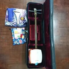 黒塗り 細竿 三味線のサムネイル