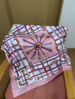新品・未使用　伝統横濱スカーフ シルク100% 川辺　日本製のサムネイル