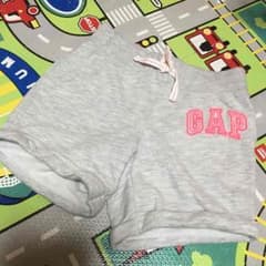 GAP…ショートパンツのサムネイル