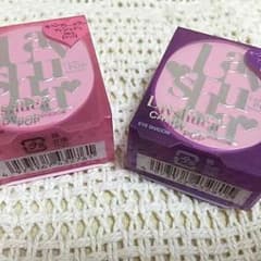 ラブーシュカ アイシャドウセットのサムネイル