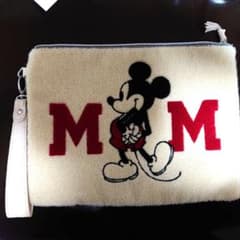 ディズニー　 ミッキーマウス　クラッチバッグ　タブレットケース
Disneyのサムネイル