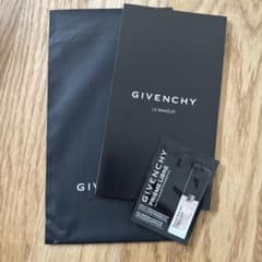 GIVENCHY プリズム リーブル グロウ セラムファンデーション 0.5Nのサムネイル