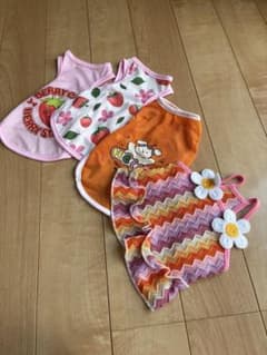 【新品】犬用服 4点セット いちご柄 花柄　S size 可愛い！のサムネイル