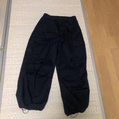 GU カーゴパンツ(最終値下げ)のサムネイル