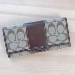 COACH 長財布のサムネイル