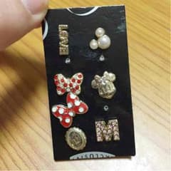 ミニーちゃん ピアス ディズニーのサムネイル