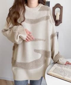 【新品未使用】クラシカルエルフ ニードルパンチ加工  クルーネック ニットのサムネイル