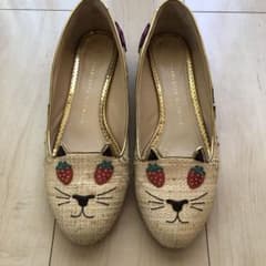 Charlotte Olympiaのサムネイル