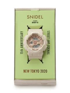 SNIDEL×CASIO Baby-G コラボ　腕時計のサムネイル