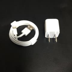 iPhone 純正 充電器 ライトニングケーブル アップルのサムネイル
