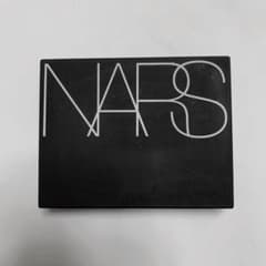【値下げ】NARS ライトリフレクティングセッティングパウダー プレスト Nのサムネイル