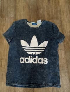 adidas デニムTシャツSサイズのサムネイル