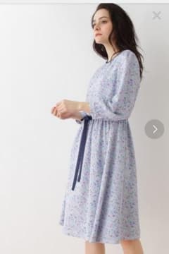 新品 クチュールブローチ 花柄ワンピース ブルーパープル ワールドのサムネイル