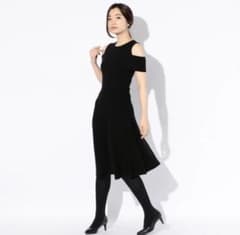 【未使用】LOVELESS 黒ニットワンピース Sのサムネイル