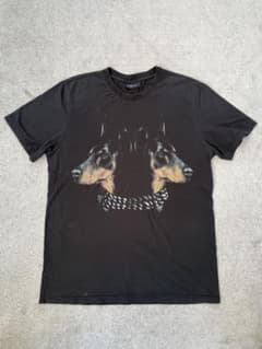 GIVENCHY 犬プリント Tシャツ ブラックのサムネイル