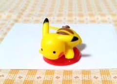 ポケモン チョコエッグ へんしんメタモン ピカチュウ