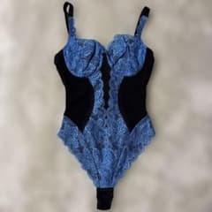 グラントイーワンズ　袖付きボディスーツ75Mブルームーン　① グラントイーワンズ ララドール75M 袖なしボディスーツ ブルームーン