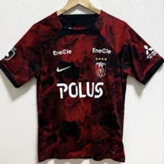 浦和レッズユニフォーム L サイズ　2023のサムネイル
