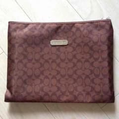COACH ポーチのサムネイル