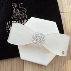 美品】Alexandre de Paris スワロフスキー リボン バレッタ - メルカリ