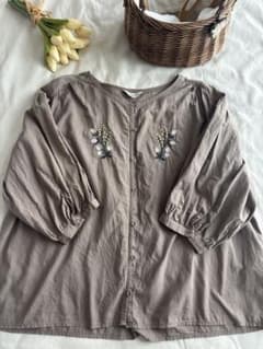 Samansa Mos2 刺繍 ブラウス ベージュのサムネイル