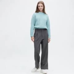 UNIQLO タックワイドパンツ（ツータック・丈標準69～71cm）のサムネイル