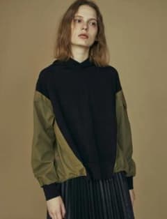 コトリカ COTORICA.｜美品｜パーカー｜バイカラー｜ブラック｜カーキのサムネイル