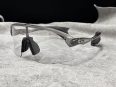 S*n様 OAKLEY Stunt Devil 調光 - メルカリ