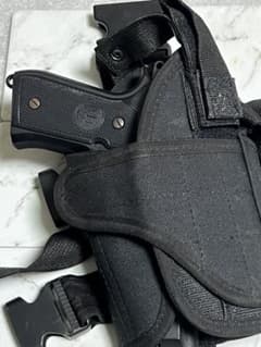 Beretta M92F ガスガン 本体 マガジン3本 ホルスターセット - メルカリ