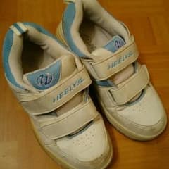 ローラーシューズ☆HEELYS☆22cmのサムネイル